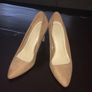8.5 camel suede-like heels